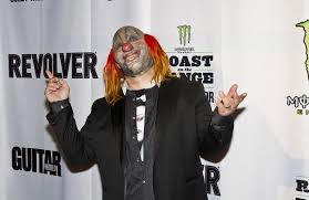 Die technoband scooter veröffentlicht mind the gap. Slipknot Nicht Ohne Maske