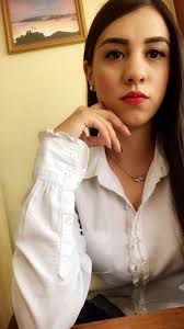 Valeria Arzola (@_ValeriaArzola)