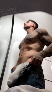 dickslips007 @dickslips007 - Twitter Profile | Sotwe