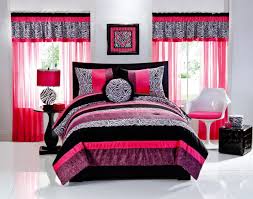Check out our girls zebra bedroom selection for the very best in unique or custom, handmade pieces from our shops. Bedroom Adorable Black And Vibrant Pink Teenage Girls Bedrooms With Partial Zebra Pattern Bed Cover Pillow And Curtains Zebra Bedroom Girl Room Pink Bedrooms