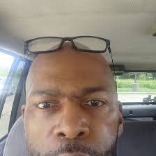 Derek Neece's Instagram, Twitter & Facebook