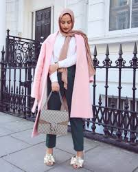 We are very glad to draw your attention to our new amazing and really stylish collection of 74+ free psd instagram fashion templates and premium version to be very original. 5 Hijabi Instagram Accounts To Follow Hijab Fashion Inspiration