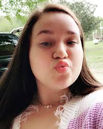 emily castro🤍 (@_.emilycastro._) · Instagram 照片和视频