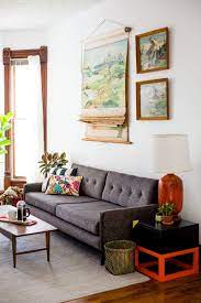 Below are directions for a simple end table made from pallets. How To Shop For Furniture On Craigslist Popsugar Home