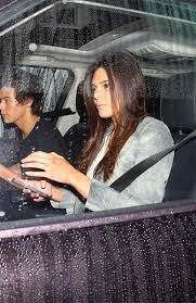 Harry styles and kendall jenner have been linked multiple times since 2013, though they've never confirmed their relationship. Harry Styles And Kendall Jenner Harrystylesandkendalljenner Living Lifestyle Harry Styles And Kendall Jenner Aren T Serious