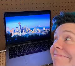 SEATTLE!!! I'm coming to you! My last hurrah in the United States before we  leave for Australia! (Don't worry, the rest of the US…I'll come back to  visit someday ❤️) There are