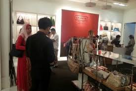 The store mid point, the store pudu plaza). Al Ikhsan Store Mid Valley