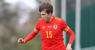 Cardiff Teenager Named In 26 Man Wales Euro Squad Football365