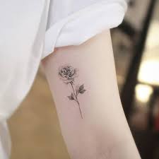 Blackwork Inspiration Inkstinct In 2020 Single Rose Tattoos Small Rose Tattoo Neck Tattoo