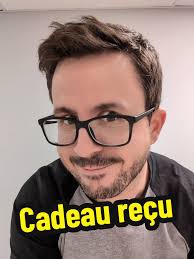 Cadeau reçu : Le magnifique planificateur @PoM & Maclel