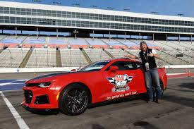 Nascar aaa texas 500 event at texas motor speedway happens november 8, 2015. Ryan Newman Gets Fixer Upper Star Chip Gaines Up To Speed