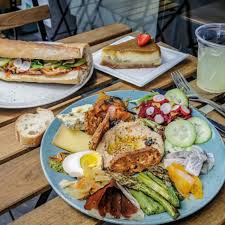 Suri Restaurant Et Cantine Aux Aliments Fermentes Video Aliments Fermentes Alimentation Ni Cru Ni Cuit