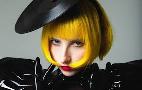 INsiders Guide: Tessa Violet, Yiigaa, FUTURE CAVEMEN, Cj Pandit, ABISHA,  CAT SFX, The Main Squeeze, stevexcooper, DEFSET, Winston Surfshirt, Yumi  Zouma, Theo Tams....