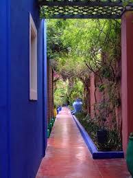 dans le jardin majorelle jardin majorelle jardin marocain jardins