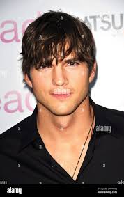 Ashton kutcher hi-res stock photography and images