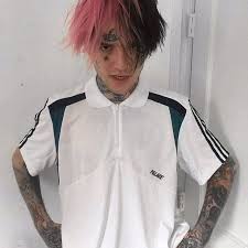 Fotografiya Pevcy Znamenitosti Emo Stil