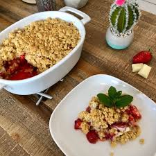 Crumble Aux Fraises Chocolat Blanc Fraise Au Chocolat Recettes De Cuisine Chocolat Blanc