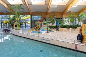 Plettenberg Schwimmbad Mit Neuem Premium Stellplatz Fur Camper Heimatliebe Sauerland