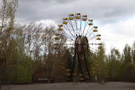 The amusement park has remained empty ever since the nuclear meltdown. Pripyat Ferris Wheel Imgur