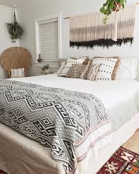 Master Bedroom Is Usually The Largest Room In The House Sometimes It Is Also Equipped With A Ba Rustic Bedroom Design Master Bedrooms Decor Home Decor Bedroom