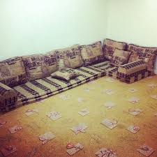 For Sale Arabia Sofa For 6 Person Price 25 Bd للبيع جلسة عربية بحالة ممتازة
