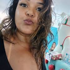 Emocionante! ❤ Antonia Fontenelle fica frente a frente com a mãe adotiva e  a mãe biológica depois de 15 anos • Acompanhe a programação da Record TV  24h por dia e as