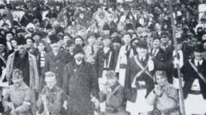 Marea adunare națională de la. Marea Unire De La Alba Iulia Si Pandemia De Gripa Spaniola De Frica Bolii Romanii Purtau Coliere Cu Catei De Usturoi Mobile