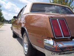 1982 1988 oldsmobile cutlass supreme 2 door rear bumper moldings (fits: 1979 Oldsmobile Cutlass Supreme For Sale