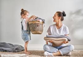 Dengan kata kata yang terangkai menjadi sebuah kalimat jika diucapkan bisa saja berefek pada makin eratnya sebuah hubungan. Jadi Ibu Rumah Tangga Itu Nggak Mudah Tugasnya Nggak Cuma Nemenin Anak Masak Lalu Sudah