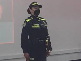 Jun 06, 2021 · colombia 6 junio, 2021 ministerio de defensa presentó el nuevo uniforme de la policía nacional. Uniformes Policia Nacional De Colombia Confirman Cambio Para Seguridad Ciudadana Economia Portafolio