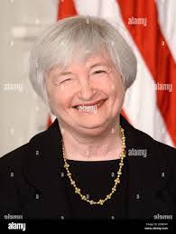 Janet Stover's Instagram, Twitter & Facebook