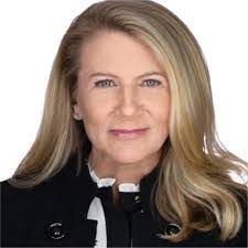 Dawn Beatty's Instagram, Twitter & Facebook