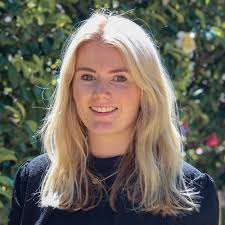 Hannah Seeber's Instagram, Twitter & Facebook