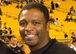 Myron Ellis's Instagram, Twitter & Facebook