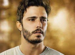 O seu trabalho enquanto ator é principalmente no teatro, onde já interpretou textos de vários atores de renome como mark ravenhill, bertold brecht, paula vogel ou william shakespeare. Carmo Dalla Vecchia Nega Fogo Para Fa Em Hotel E Mulher Vai Aos Prantos Tribunahoje Com