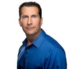 Drew Breeden's Instagram, Twitter & Facebook