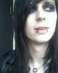 Raven Cobb (@ravencobb239)