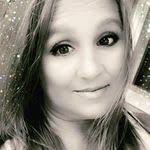 Brandy Larkin's Instagram, Twitter & Facebook