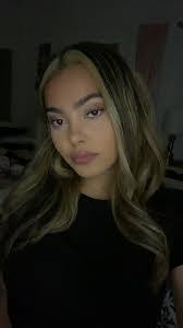 Vanessa Hendrix's Instagram, Twitter & Facebook