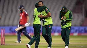Pakistan vs england cricket series initiated from the beginning of august, after the england and whales cricket board gave green signals for hosting the tournaments. England Vs Pakistan 3rd T20i Highlights Hafeez Riaz Shine As Pakistan Win By 5 Runs Sports News The Indian Express