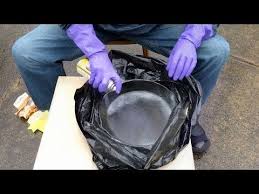 Stripping A Cast Iron Skillet With Easy Off Oven Cleaner Plus Seasoning Maintenance Cast Iron Cleaning Cleaning Cast Iron Pans Cleaning Cast Iron Skillet