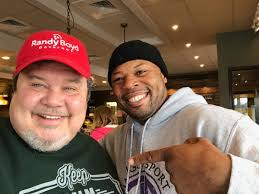 Lamont Ingram (@IamLamontIngram)