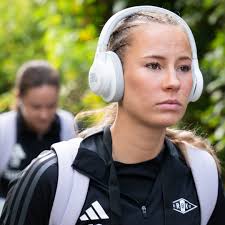 Rosenborg Kvinner ha añadido una foto...