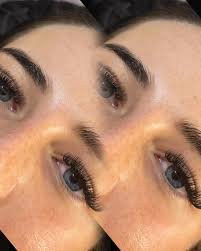 Hey is anyone else finding that their LASH BASE pre-made 8D Dcurl 10mm fans  are looking like this? Every single pack I've ordered are coming like this  with a really short stem