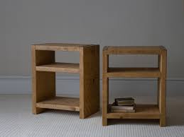 Skinny Cube Side Table Moveis De Paletes Mesa De Cabeceira De Madeira Ideias De Decoracao