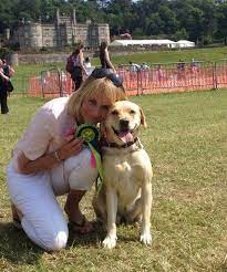 She loves sports and has competed in world triathlon championships in chicago. Louise Minchin On Twitter One Clear Round In Dog Agility And 4th In Prettiest Dog Very Proud Of Waffle Bolesworthint Yesterday Http T Co 2ej7smywyl