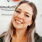 Paula Butz's Instagram, Twitter & Facebook