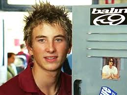 Cassie is the first to arrive at blue water beach. Blue Water High Tv Series 2005 2008 Imdb