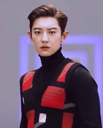 Sebelumnya dua model prada lainnya yakni chanyeol exo dan irene . Chanyeol X Prada 2020 Aktor