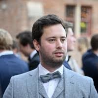 Cedric Buck's Instagram, Twitter & Facebook